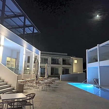 Mirage Bleu Hotel 5*