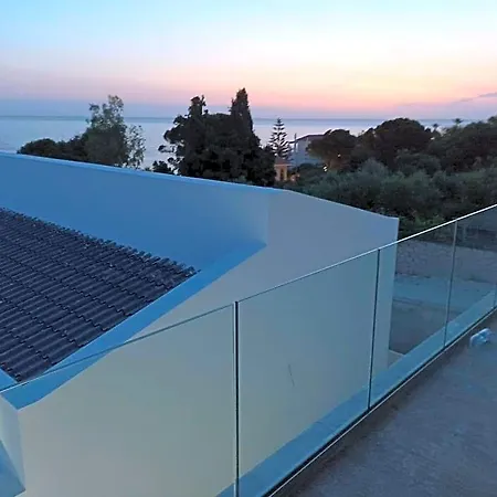 Mirage Bleu Ξενοδοχείο